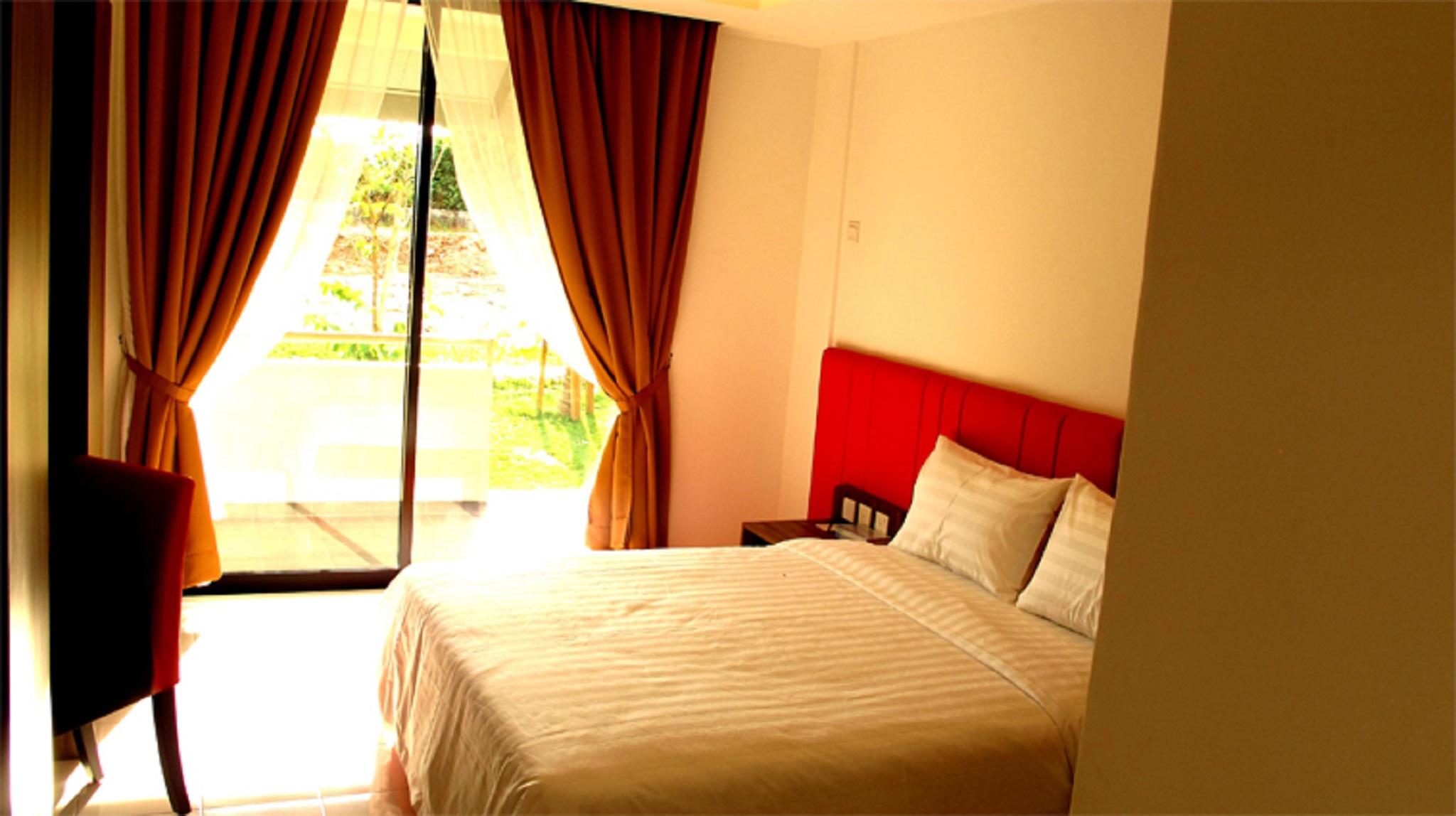 Alia Residence Business Resort Padang Mat Sirat Εξωτερικό φωτογραφία