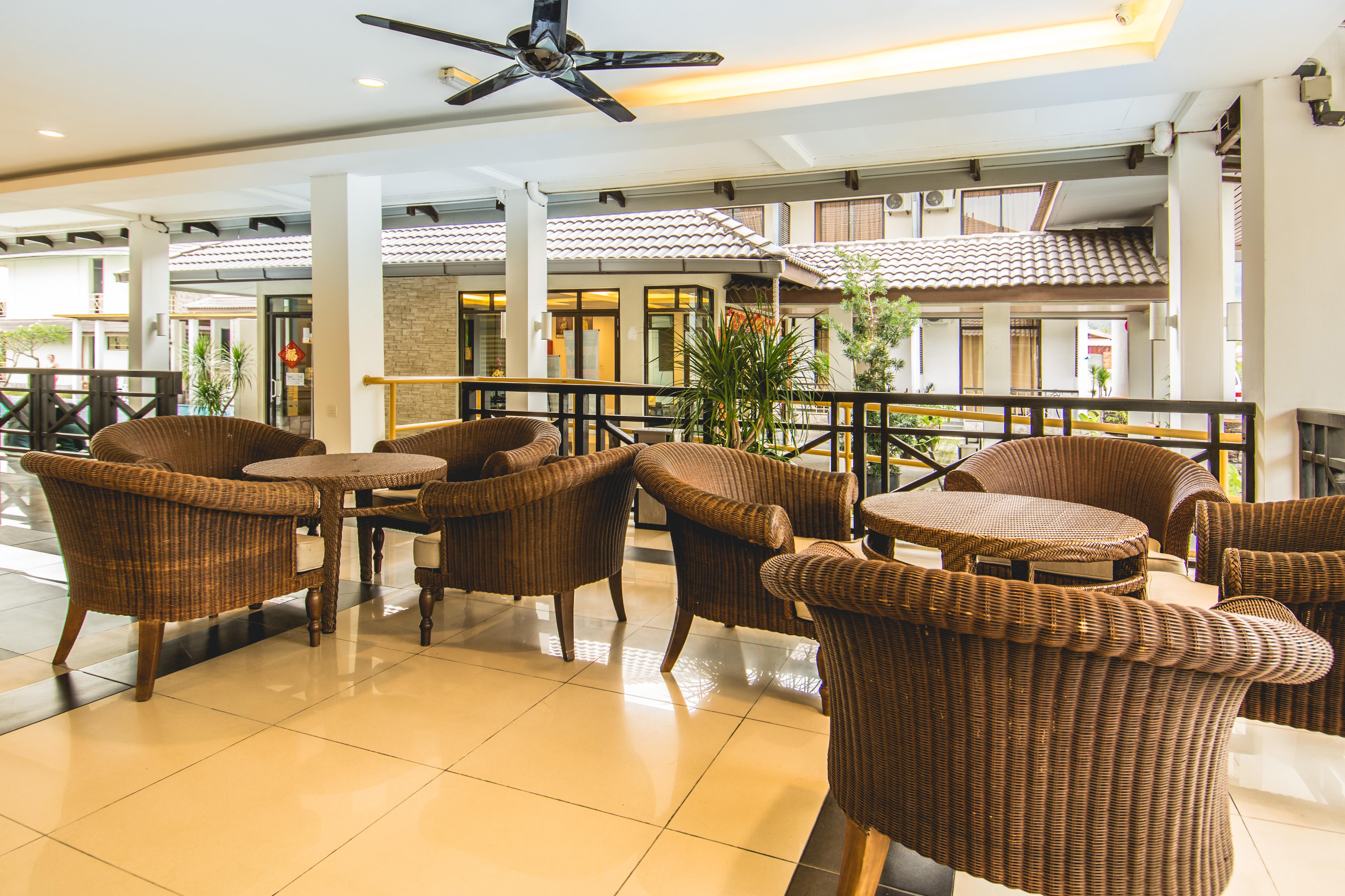 Alia Residence Business Resort Padang Mat Sirat Εξωτερικό φωτογραφία